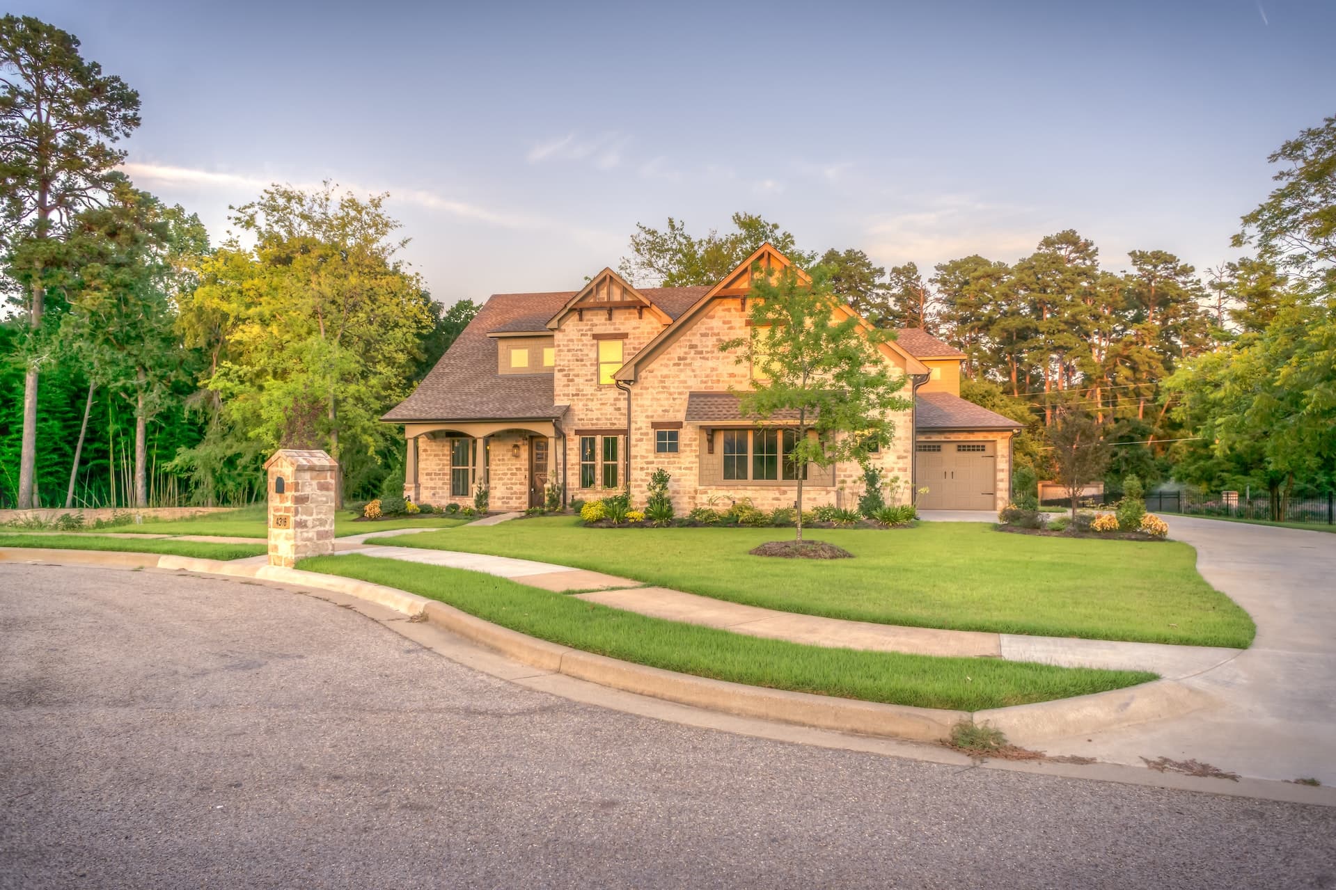 Hidden Valley Kitchener Neighbourhood Guide